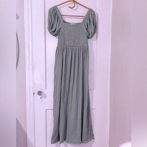 Smocked Light Green Maxi dress with short puff sleeves M